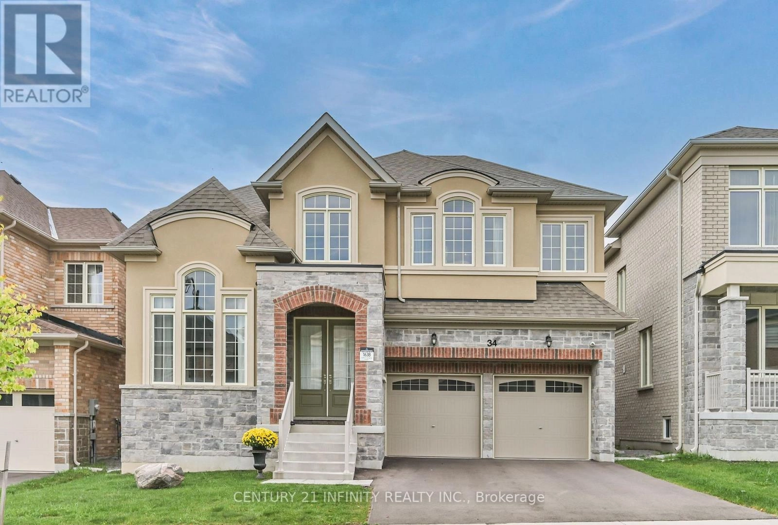 34 Watershed Gate, East Gwillimbury, Ontario  L9N 0Y6 - Photo 1 - N12425668