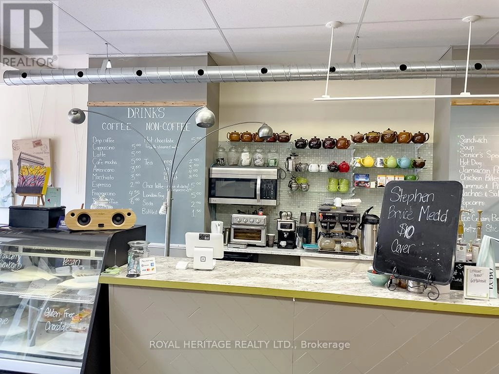 313 Front Street, Belleville, Ontario  K8N 2Z9 - Photo 20 - X12426143