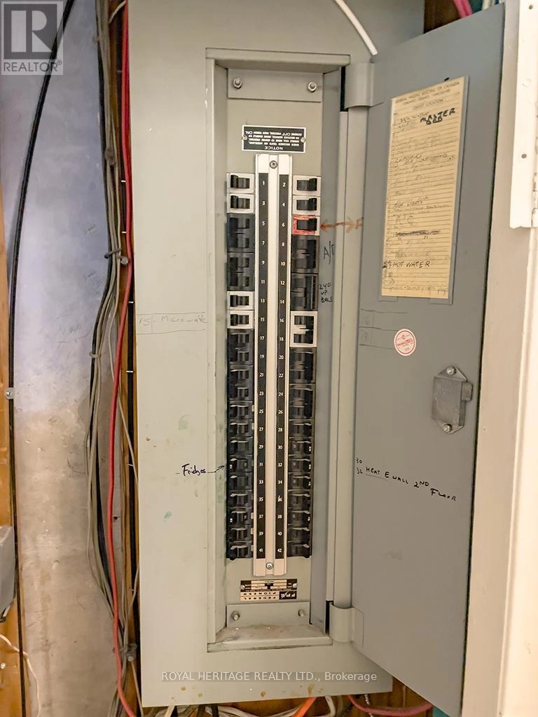 313 Front Street, Belleville, Ontario  K8N 2Z9 - Photo 29 - X12426143