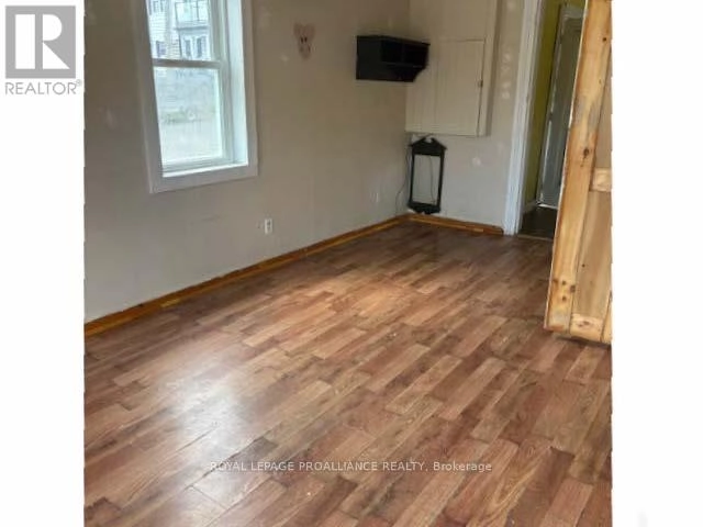 27 Water Street W, Greater Napanee, Ontario  K7R 1V3 - Photo 15 - X12426775