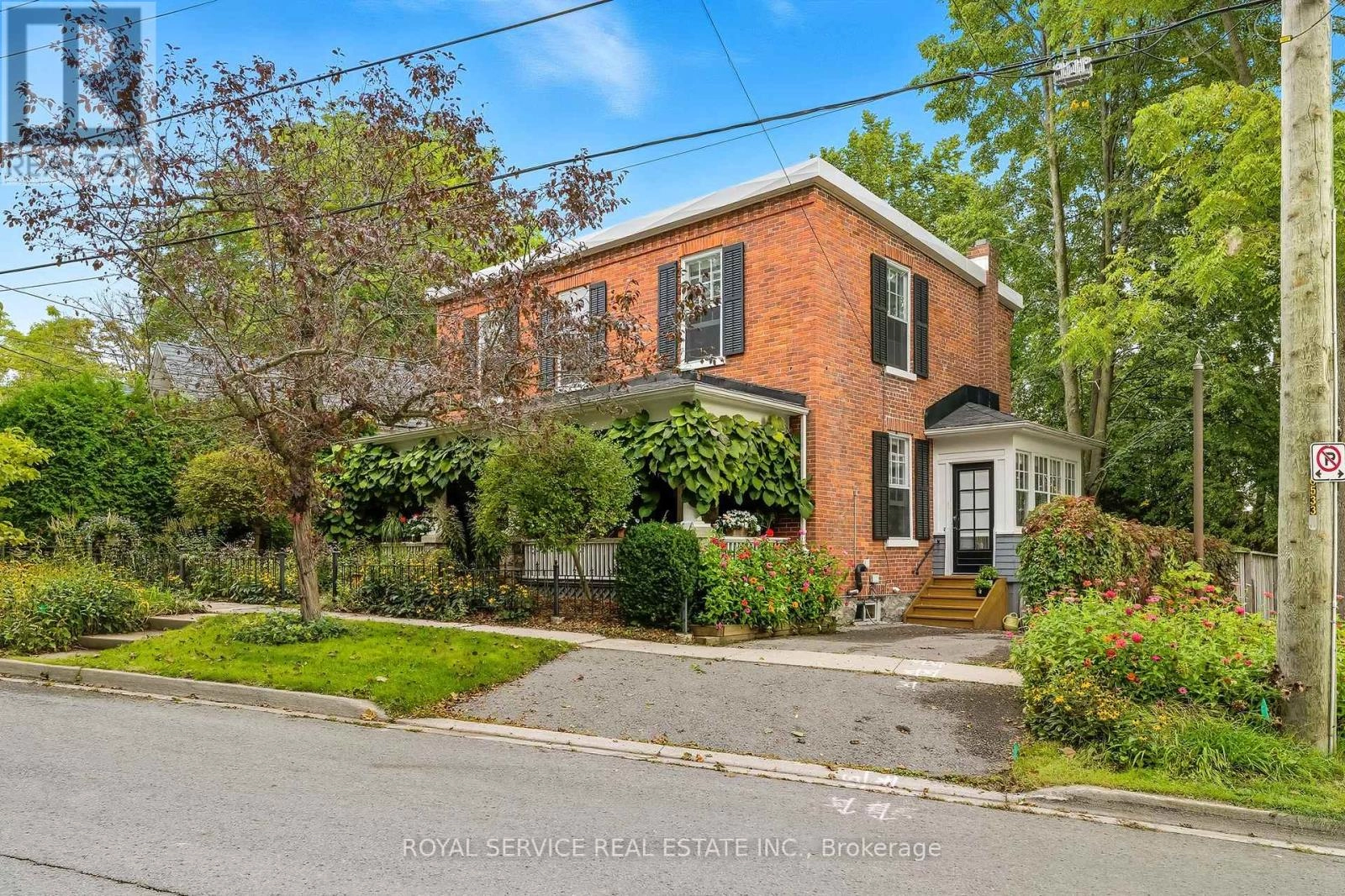 81 Pine Street S, Port Hope, Ontario  L1A 3G2 - Photo 3 - X12427451