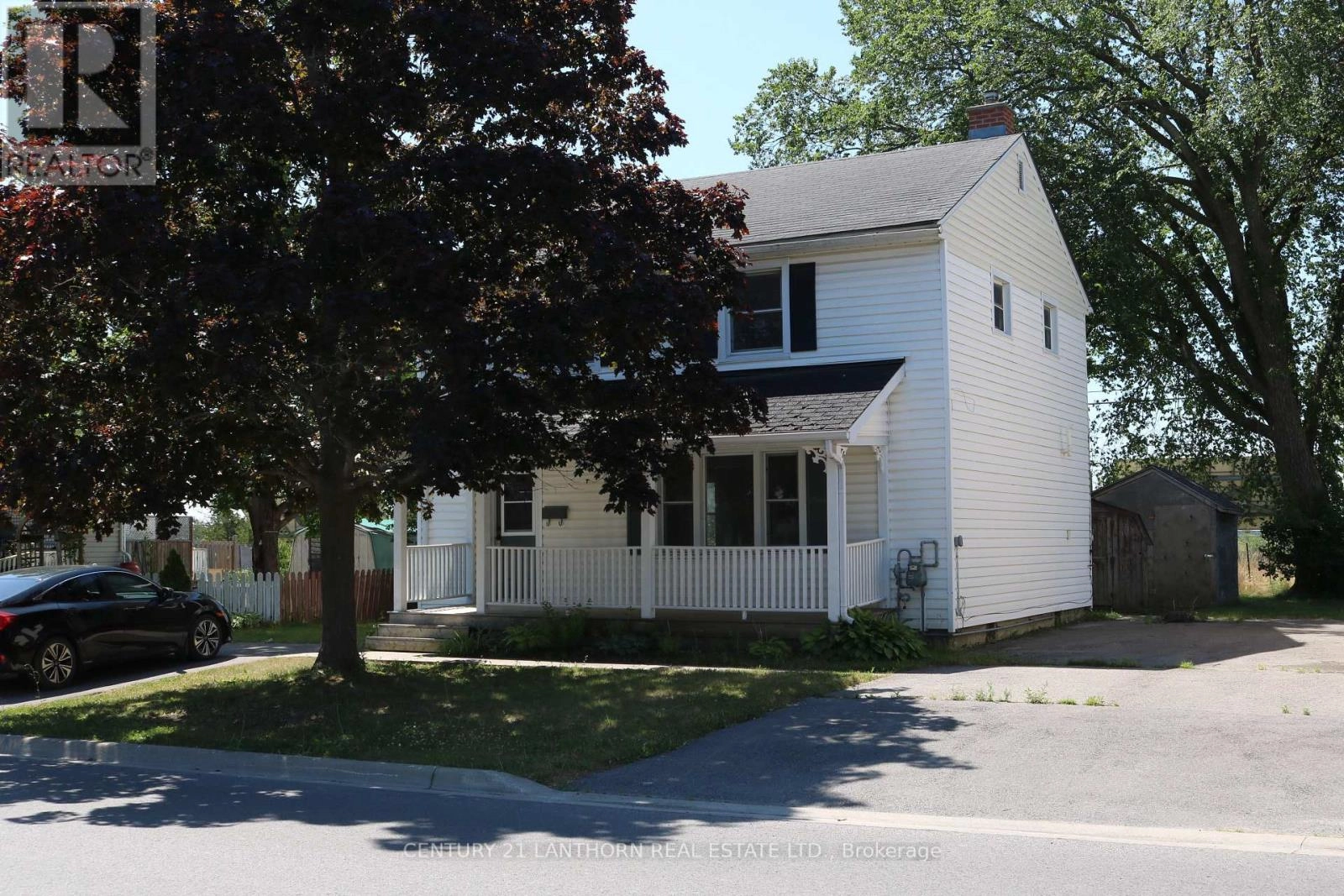 13 London Avenue, Prince Edward County, Ontario  K0K 2T0 - Photo 1 - X12429542