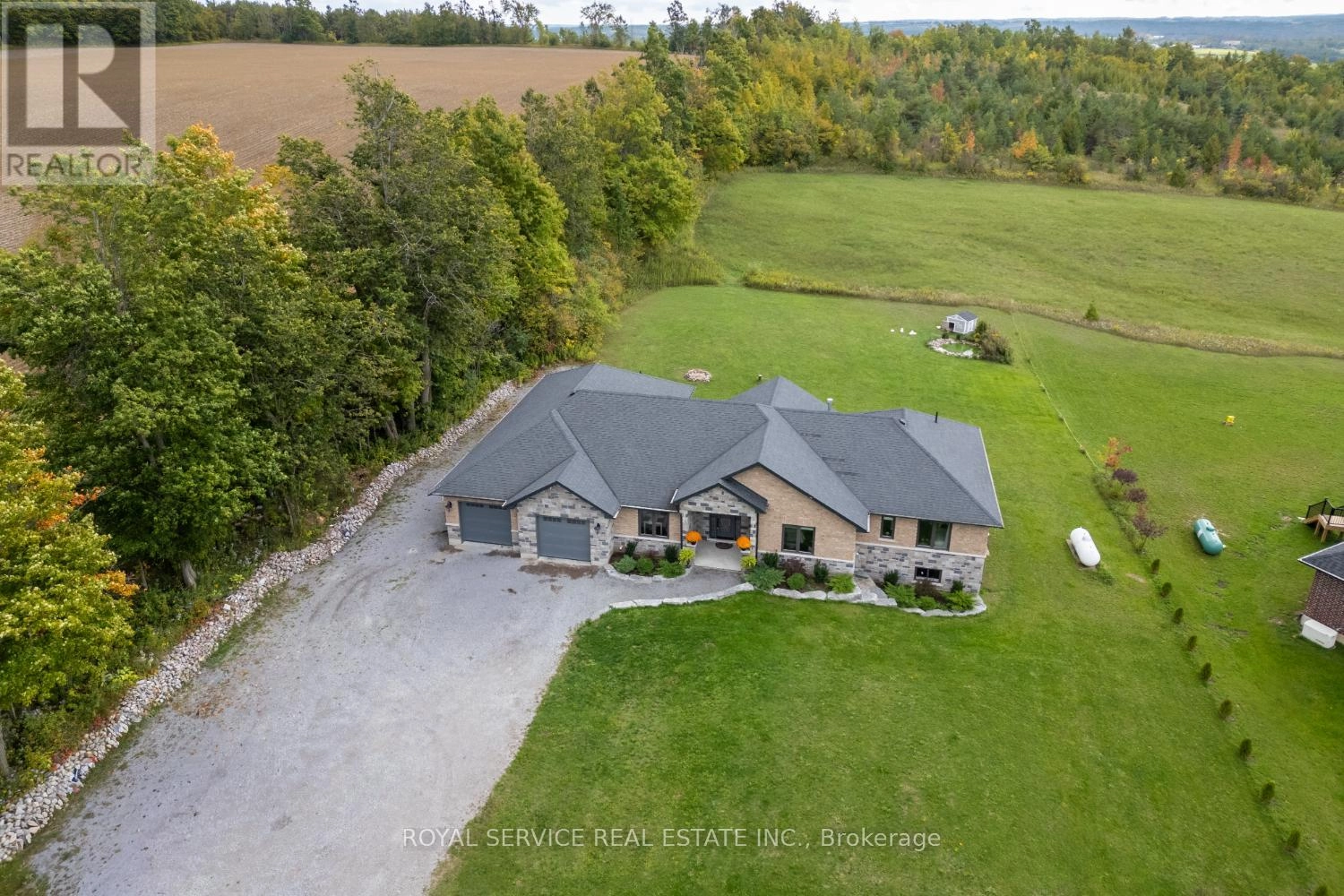 381 Sharpe Line, Cavan Monaghan, Ontario  L0A 1C0 - Photo 2 - X12430906