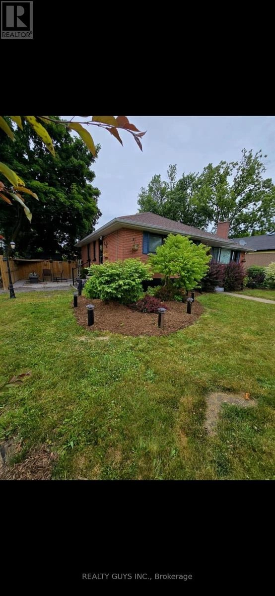 650 Crawford Drive, Peterborough, Ontario  K9J 3W7 - Photo 2 - X12433293