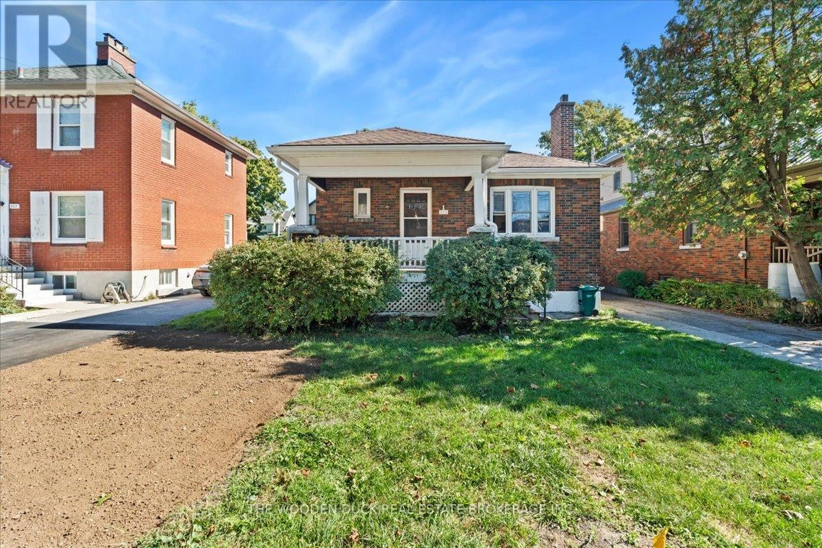 219 Victoria Street, Kingston, Ontario  K7L 3Y9 - Photo 1 - X12437353