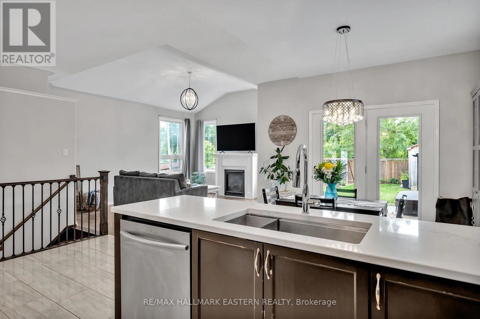 1787 Waddell Avenue, Peterborough, Ontario  K9K 2G5 - Photo 3 - X12438122