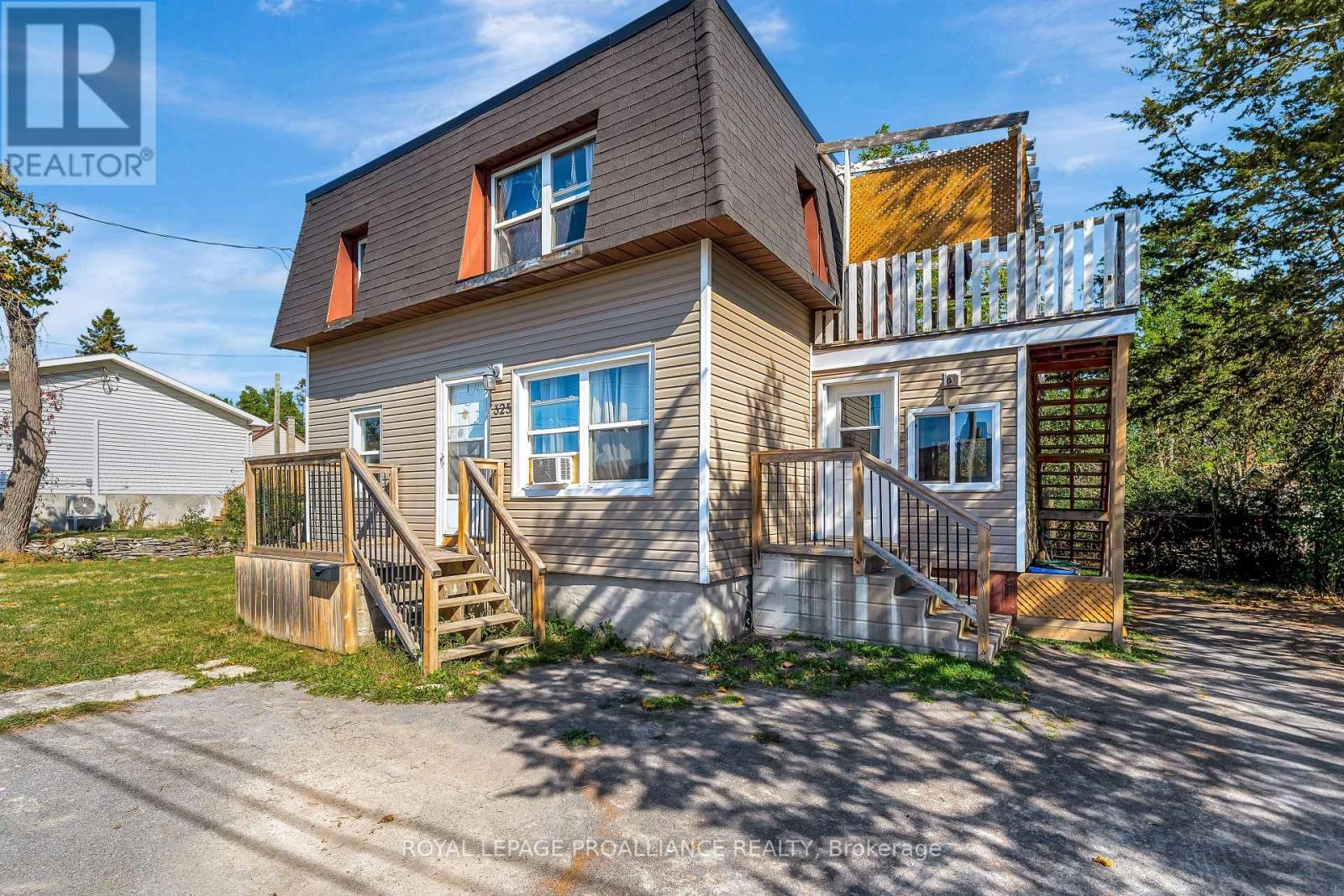 325 Sidney Street, Belleville, Ontario  K8P 3Z5 - Photo 1 - X12440338