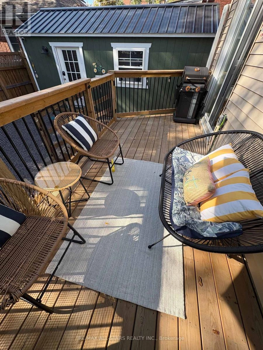 147 Lake Street, Peterborough, Ontario K9J 2H2 - Photo 21 - X12442497