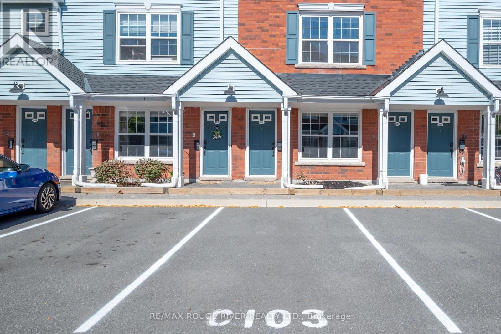 C-103 - 182 D'arcy Street, Cobourg, Ontario  K9A 5H9 - Photo 3 - X12442718