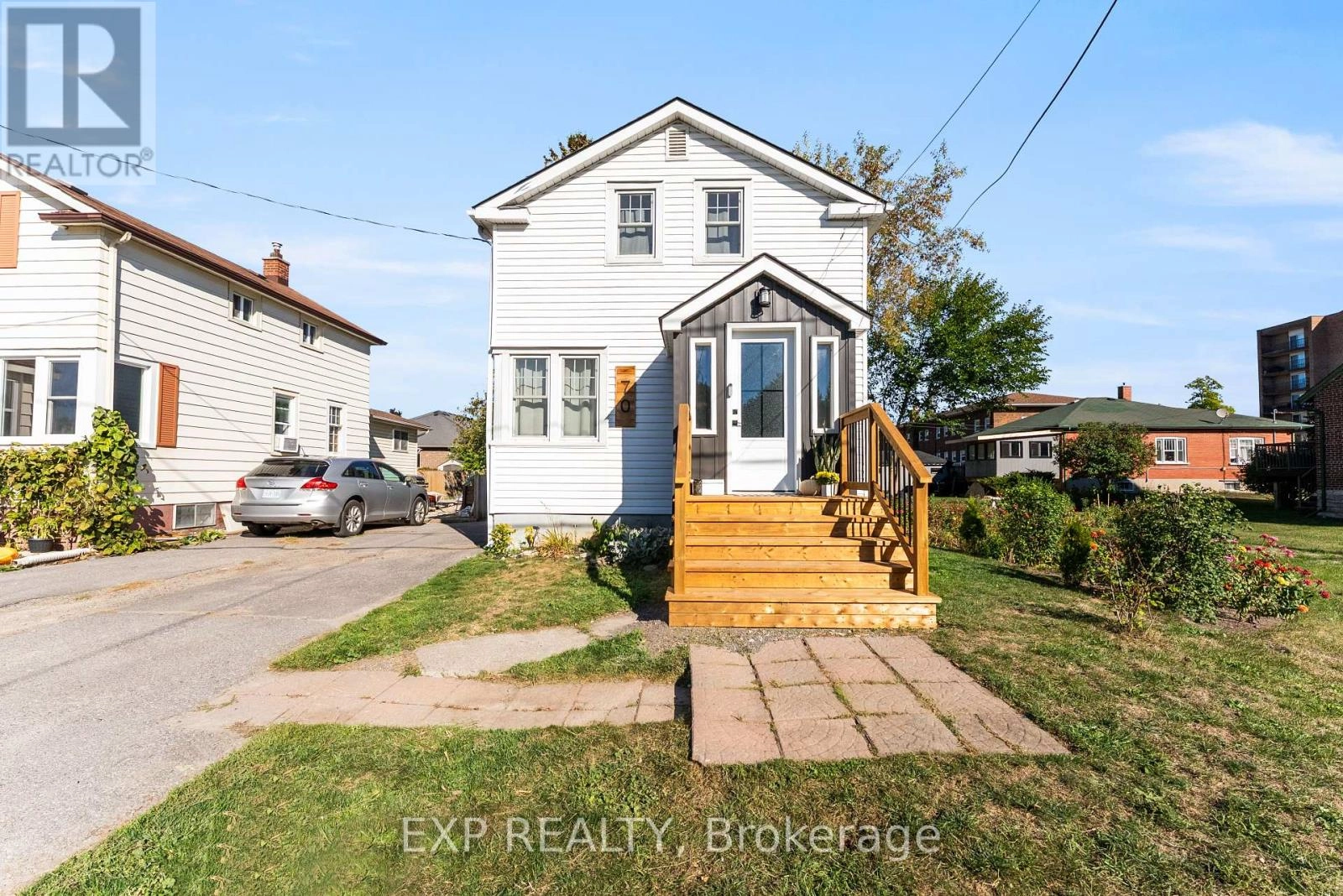 70 Wilkins Street, Quinte West, Ontario  K8V 3M8 - Photo 1 - X12444337