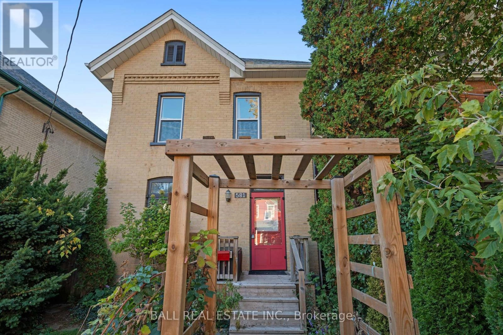 581 Aylmer Street N, Peterborough, Ontario  K9H 3W8 - Photo 2 - X12446610