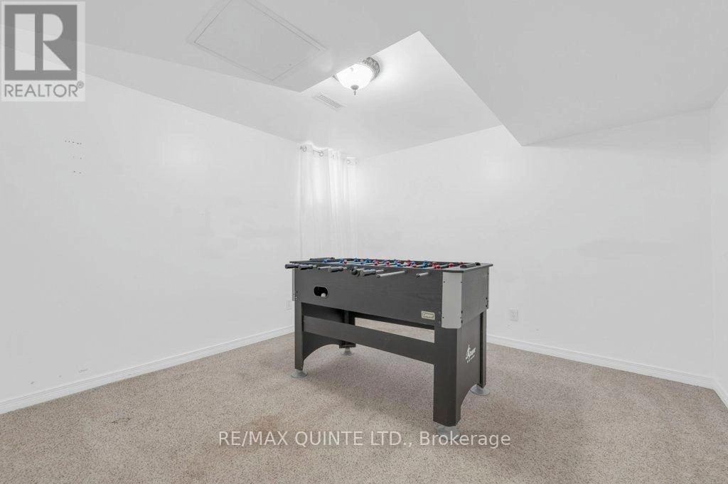 53 Water Street, Quinte West, Ontario  K8V 4M1 - Photo 30 - X12449497