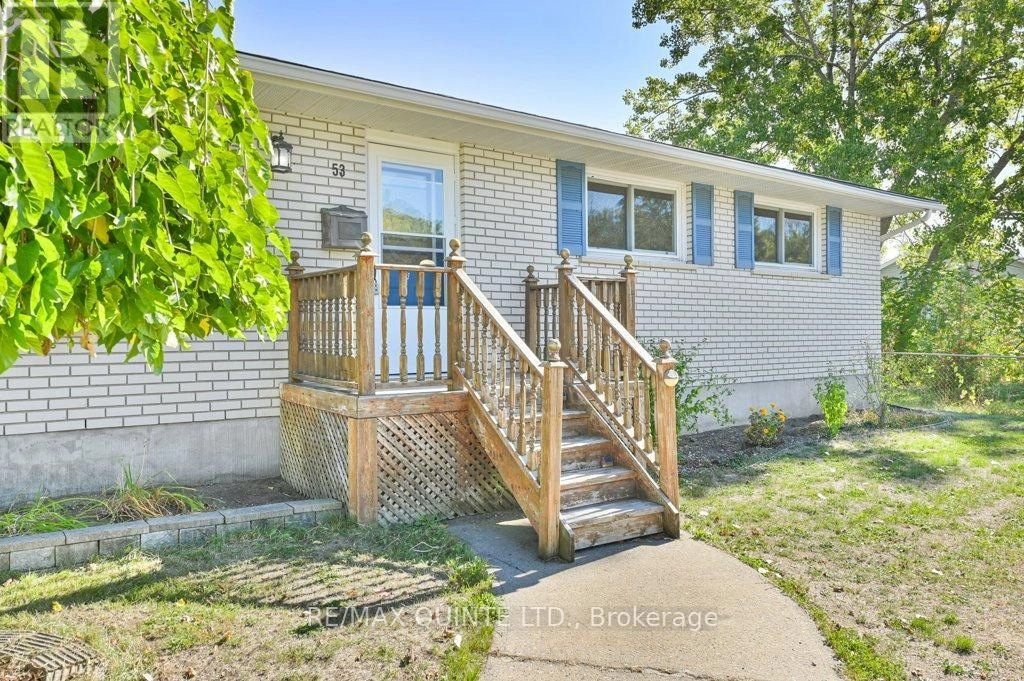 53 Water Street, Quinte West, Ontario  K8V 4M1 - Photo 4 - X12449497
