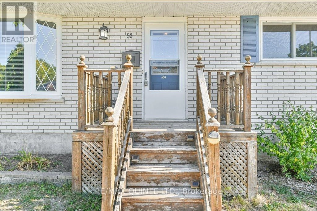 53 Water Street, Quinte West, Ontario  K8V 4M1 - Photo 5 - X12449497