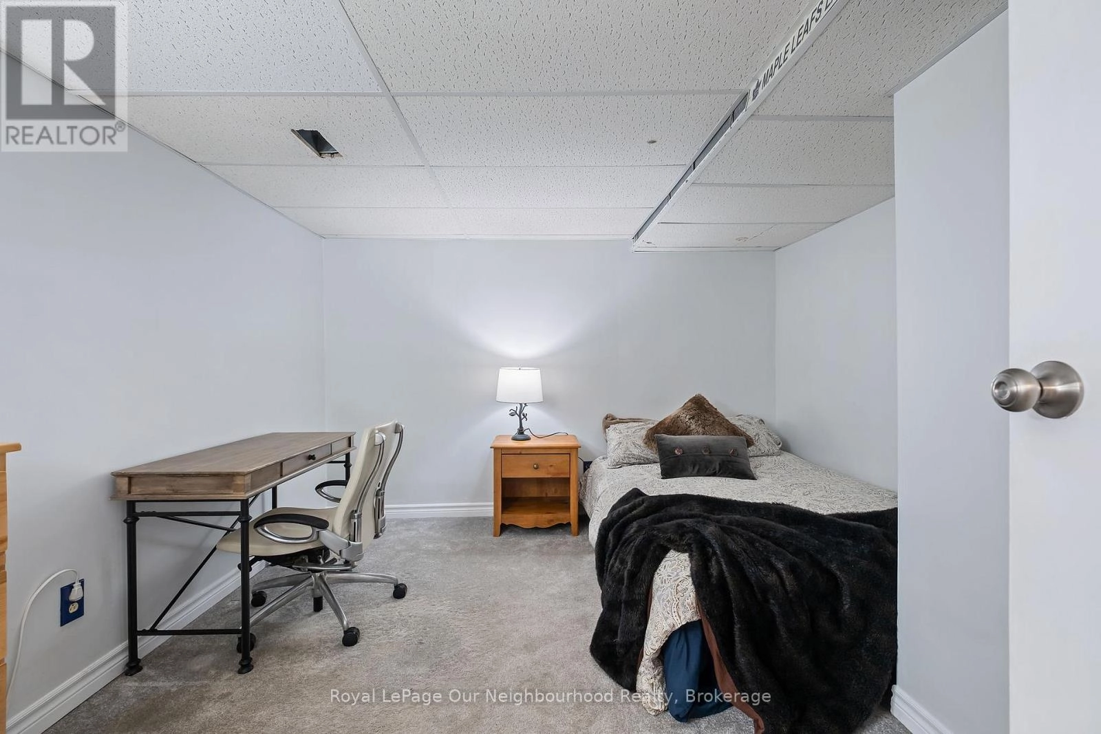 205 Lee Avenue, Whitby, Ontario  L1N 5L3 - Photo 14 - E12451001