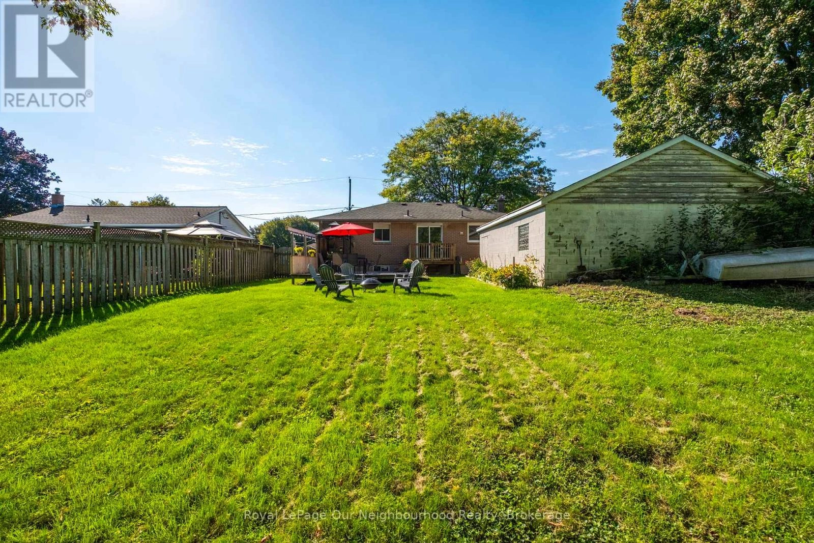 205 Lee Avenue, Whitby, Ontario  L1N 5L3 - Photo 22 - E12451001