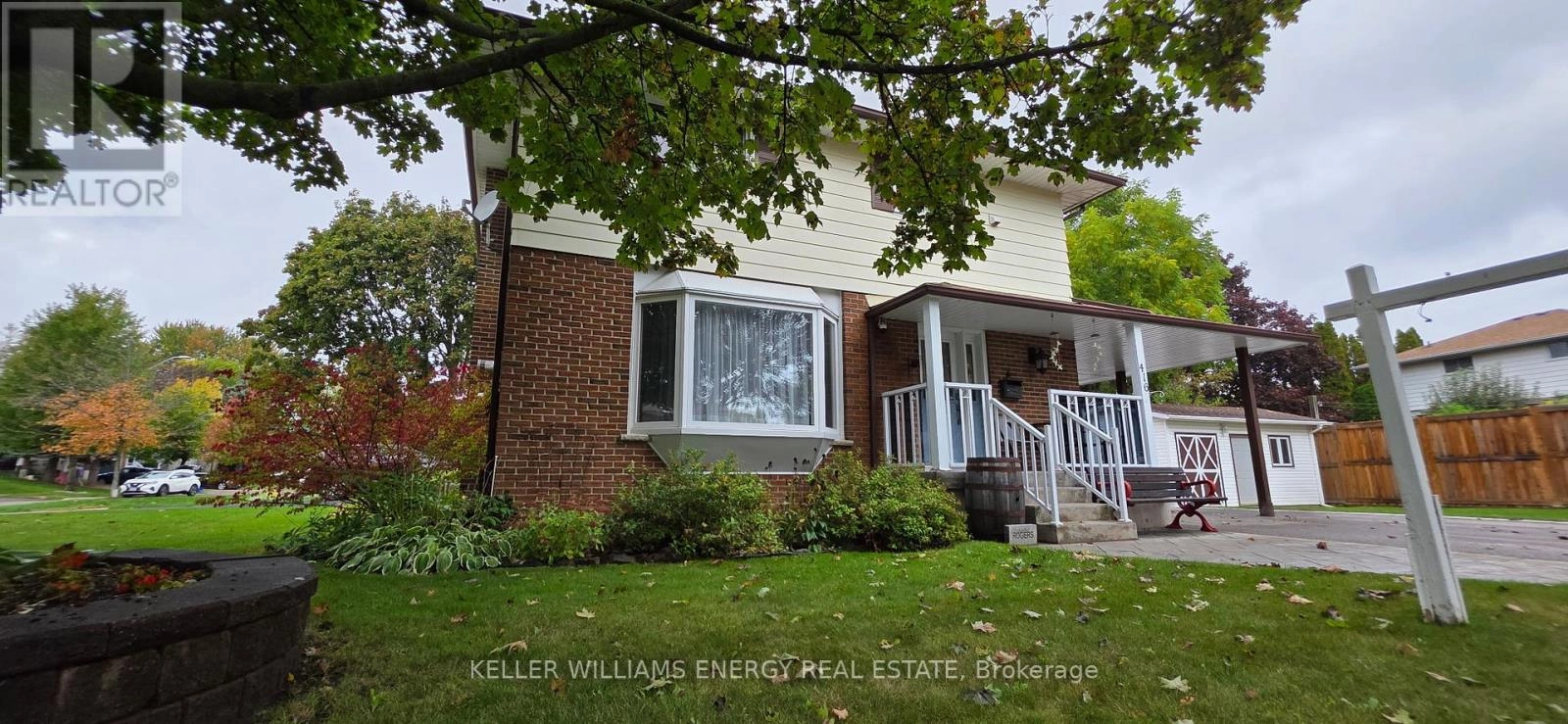 416 Mayfair Avenue, Oshawa, Ontario  L1G 2X9 - Photo 2 - E12451118