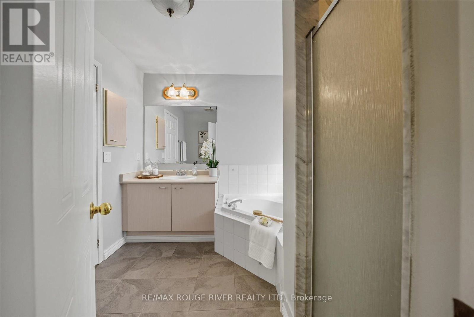 20 Laurelwood Street, Clarington, Ontario  L1C 4Z7 - Photo 15 - E12439770