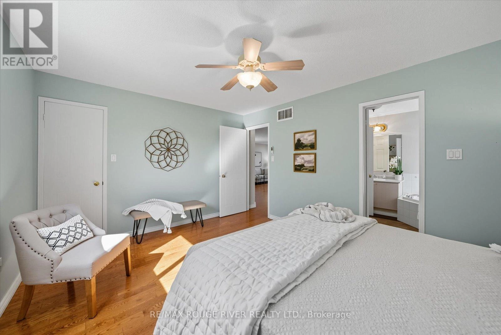 20 Laurelwood Street, Clarington, Ontario  L1C 4Z7 - Photo 14 - E12439770