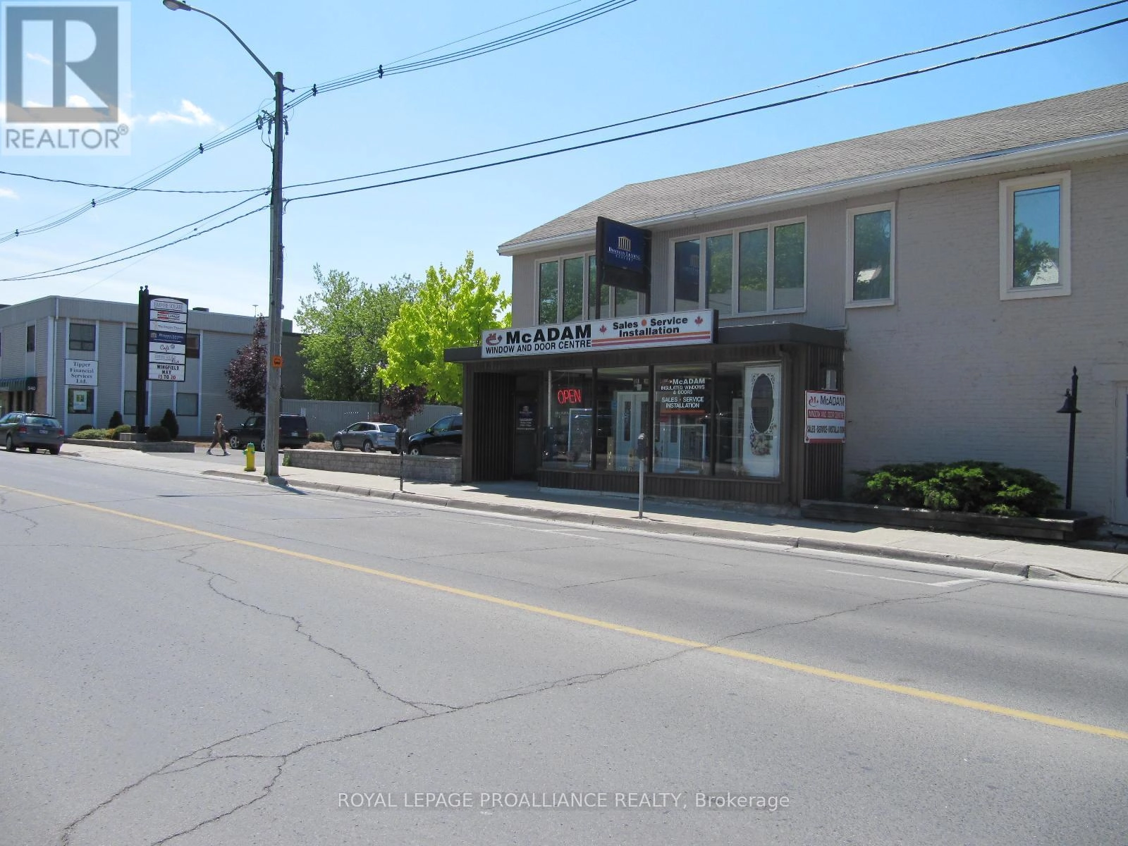 C - 354 Pinnacle Street, Belleville, Ontario  K8N 3B4 - Photo 1 - X12452048