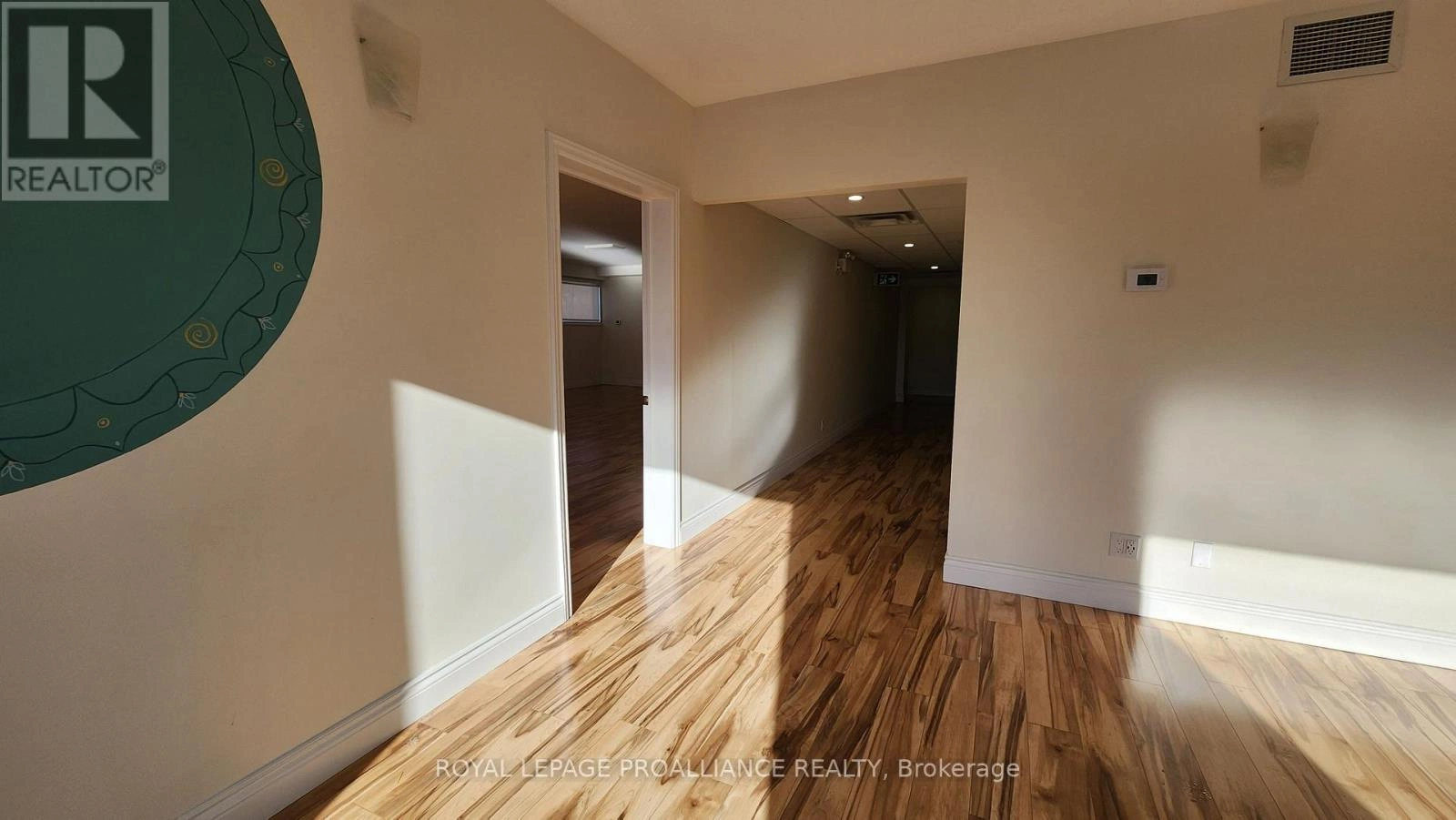 C - 354 Pinnacle Street, Belleville, Ontario  K8N 3B4 - Photo 6 - X12452048