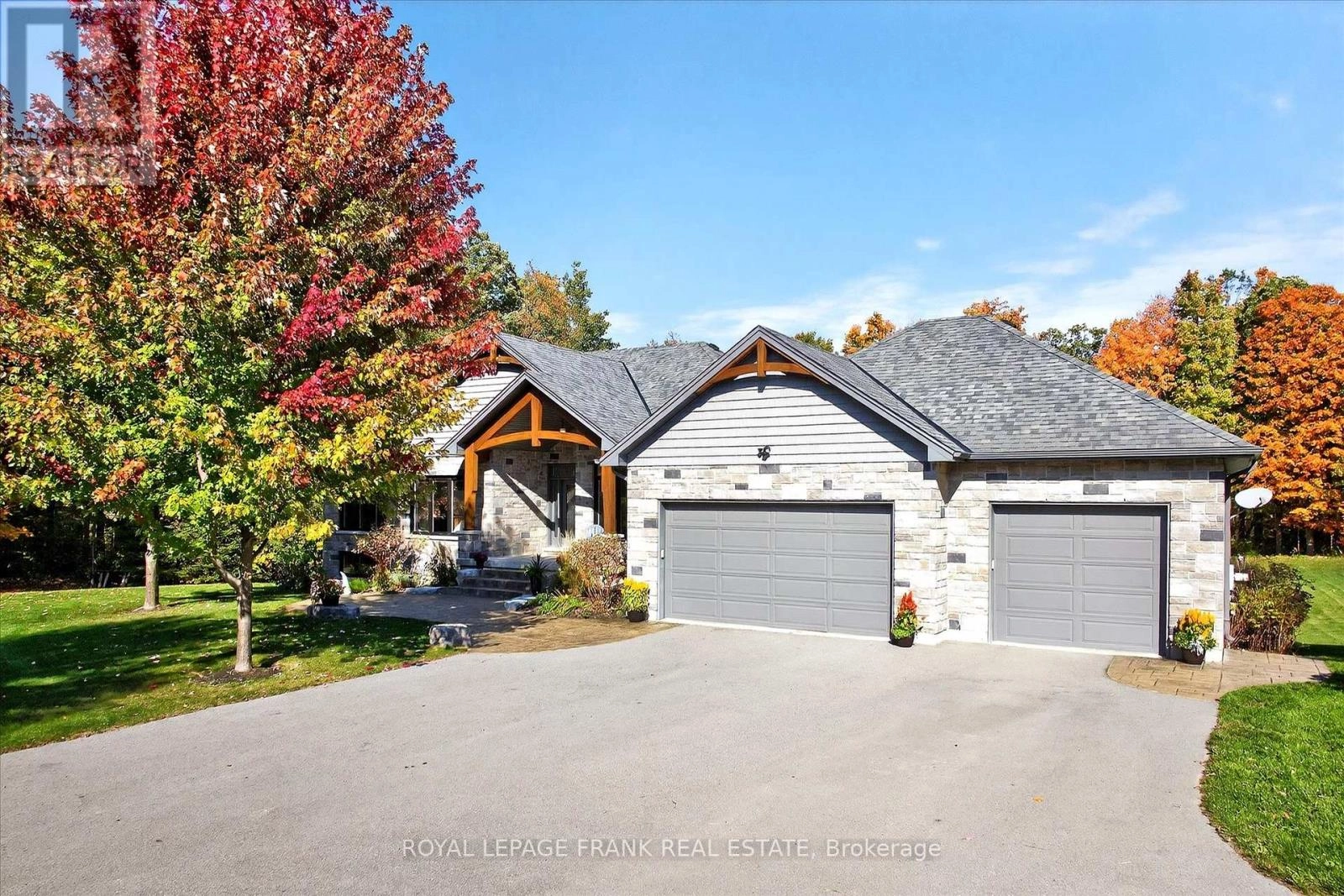 633 Carveth Drive, Cavan Monaghan, Ontario  L0A 1G0 - Photo 1 - X12452173
