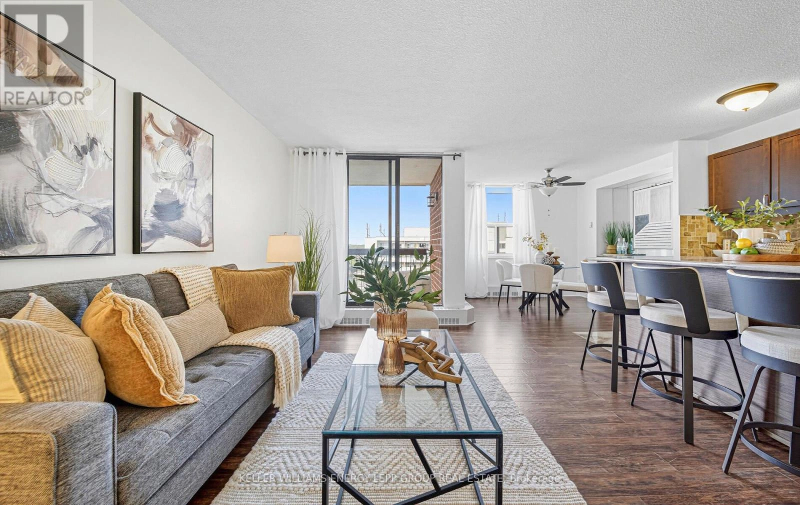 1508 - 90 Ling Road, Toronto, Ontario  M1E 4Y3 - Photo 1 - E12452354