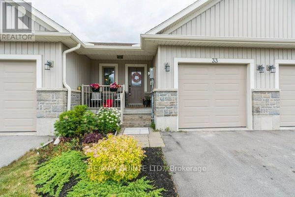 33 Chinook Street, Belleville, Ontario  K8P 0C6 - Photo 1 - X12452495