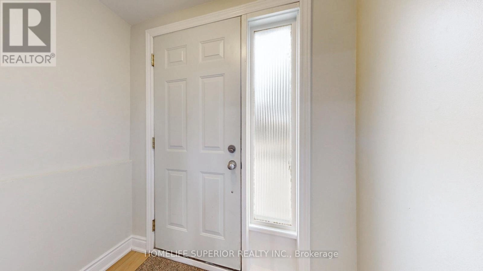 380 Vancouver Crescent, Oshawa, Ontario  L1J 5X9 - Photo 3 - E12452766