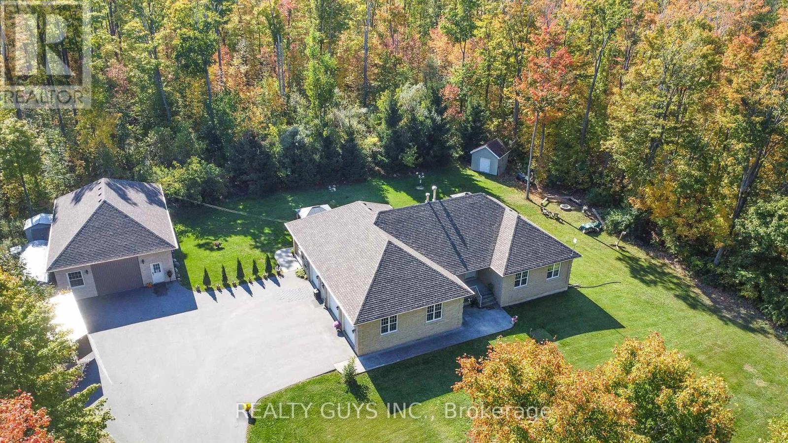 136 Cottingham Road, Kawartha Lakes, Ontario  K0L 2W0 - Photo 2 - X12453397