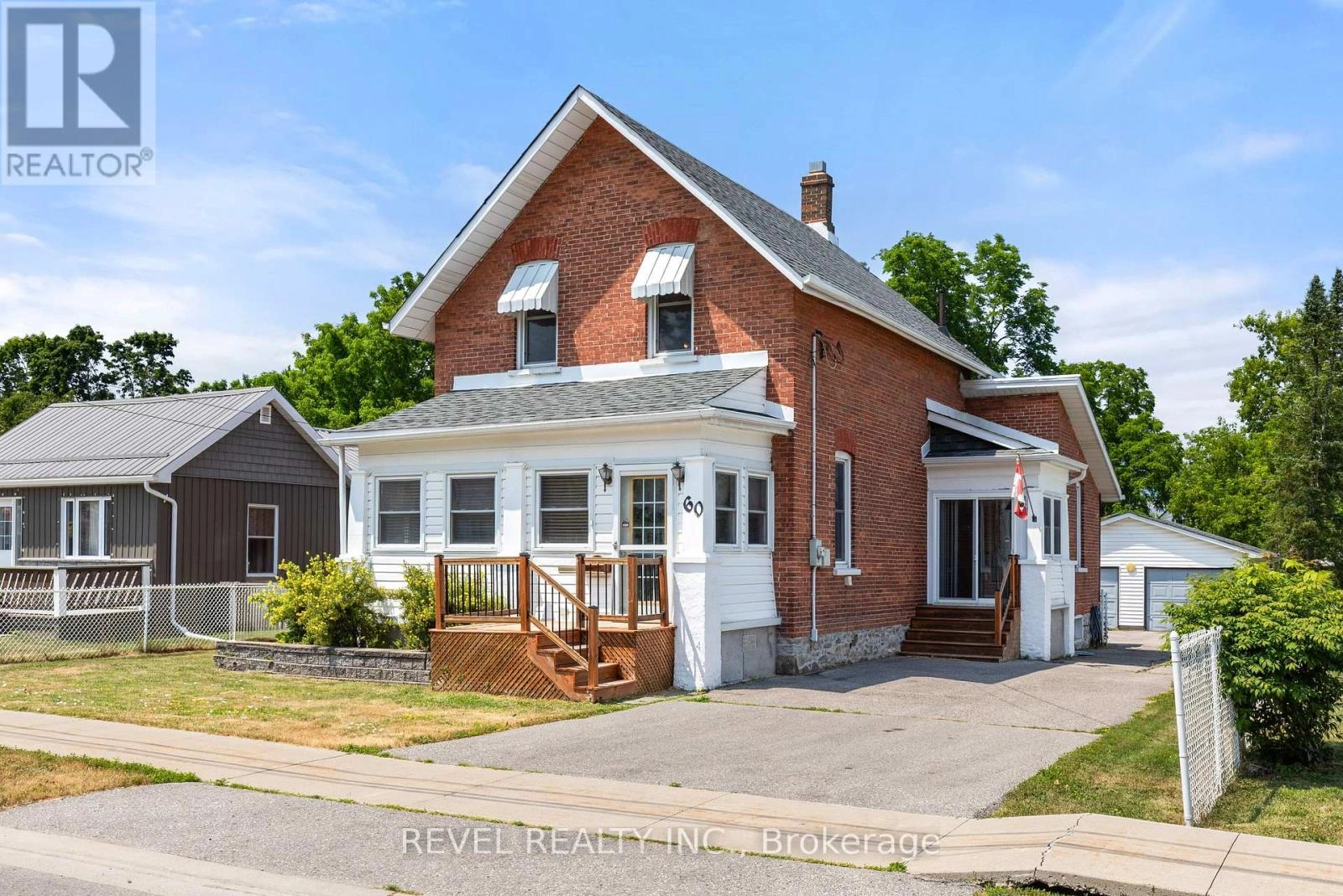60 Elgin Street, Kawartha Lakes, Ontario  K9V 3W5 - Photo 3 - X12453437