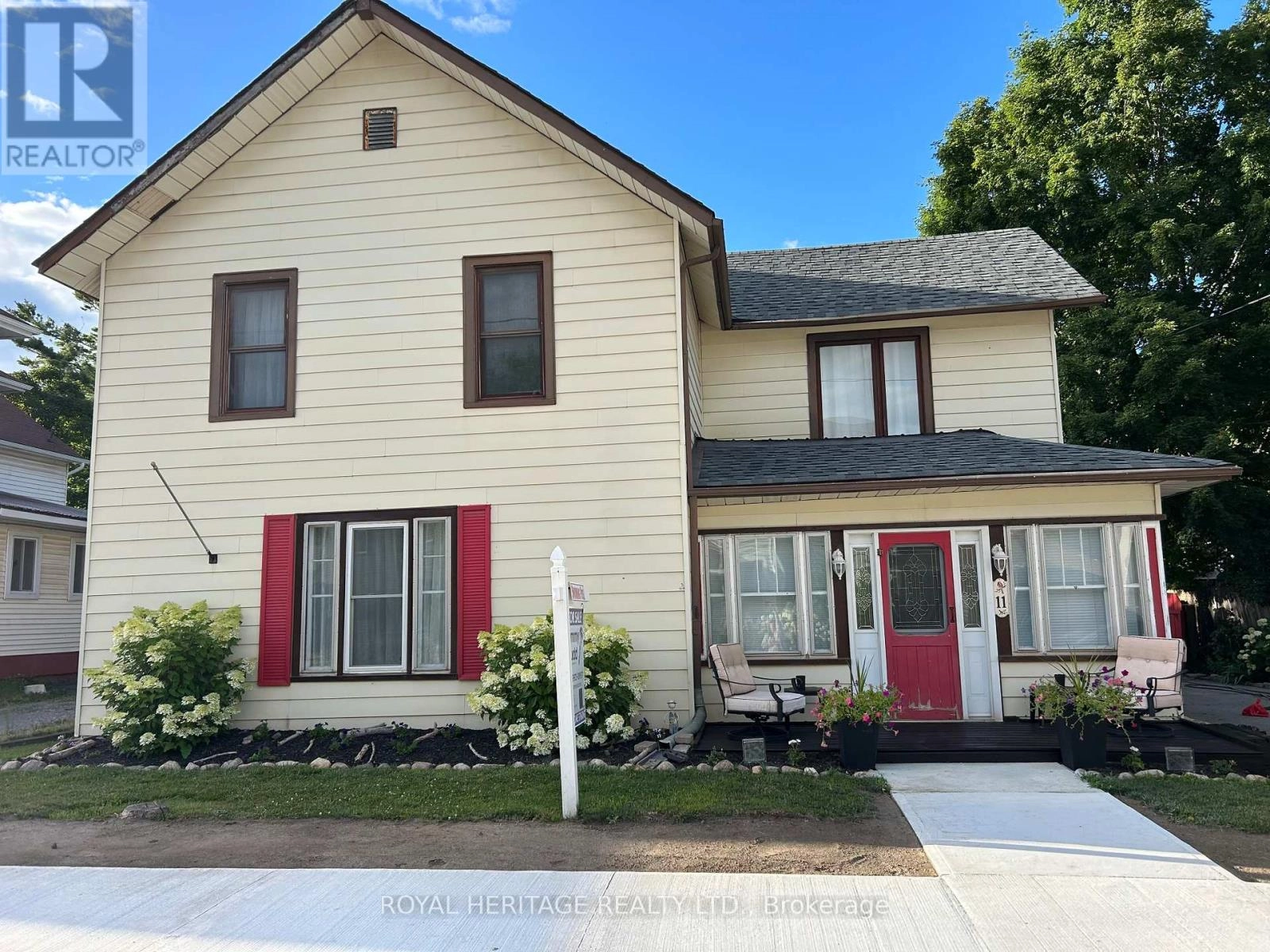 11 George Street E, Havelock-Belmont-Methuen, Ontario  K0L 1Z0 - Photo 2 - X12448291