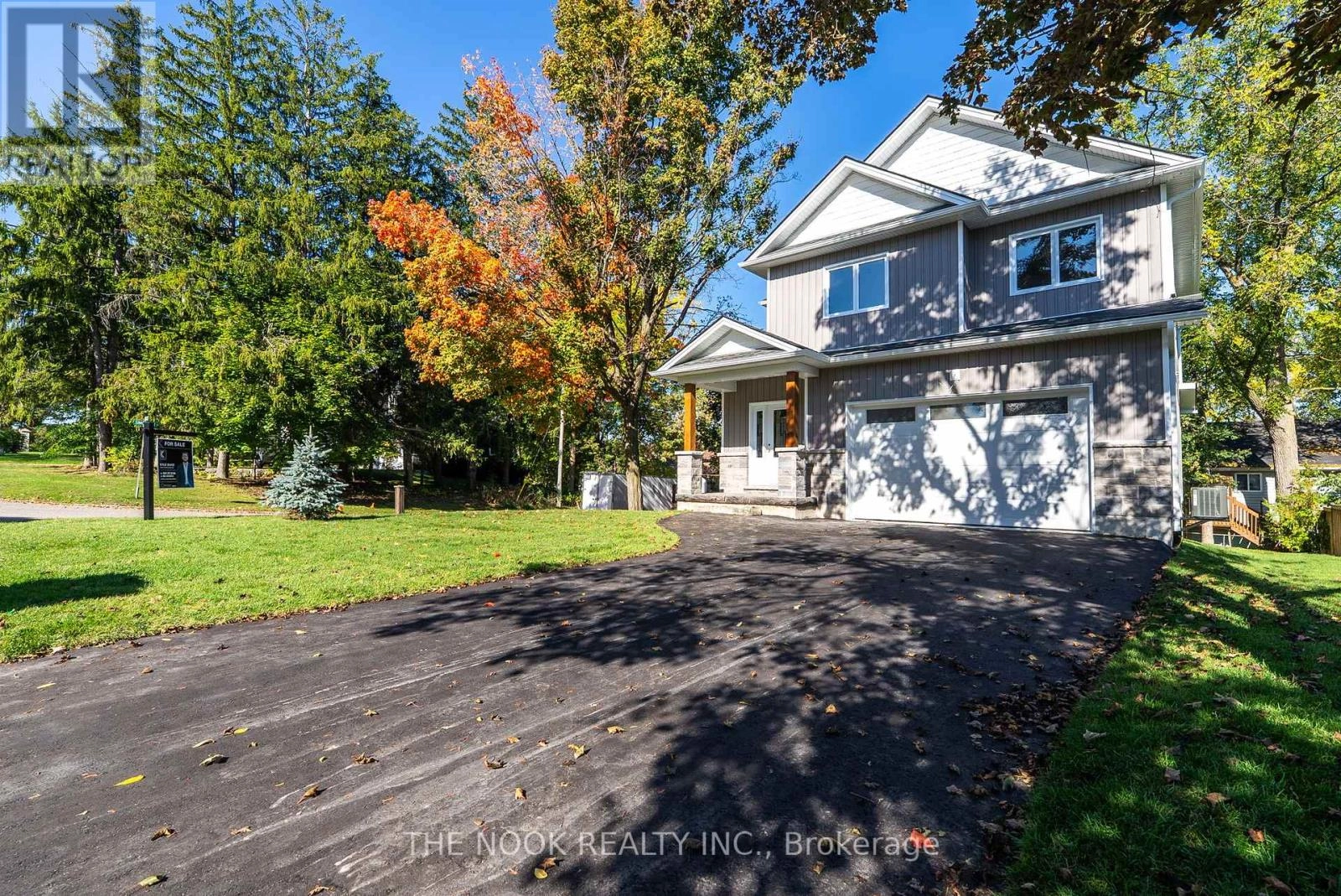 50 Russell Street E, Kawartha Lakes, Ontario  K9V 2A6 - Photo 2 - X12453610