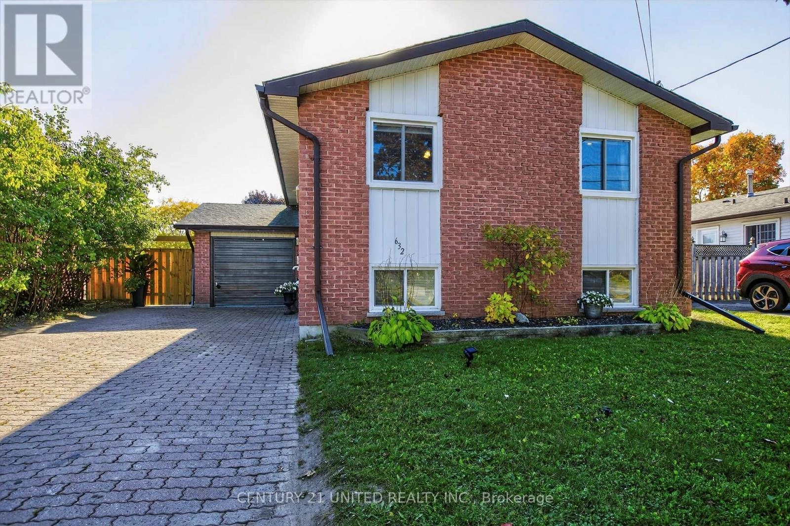 632 Otonabee Drive, Peterborough, Ontario  K9J 7P9 - Photo 1 - X12453626