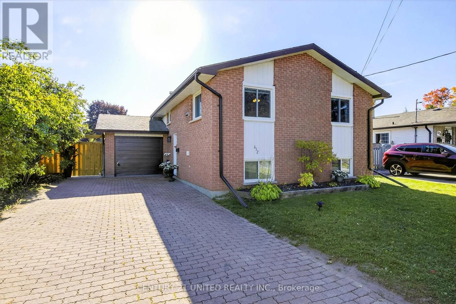 632 Otonabee Drive, Peterborough, Ontario  K9J 7P9 - Photo 3 - X12453626