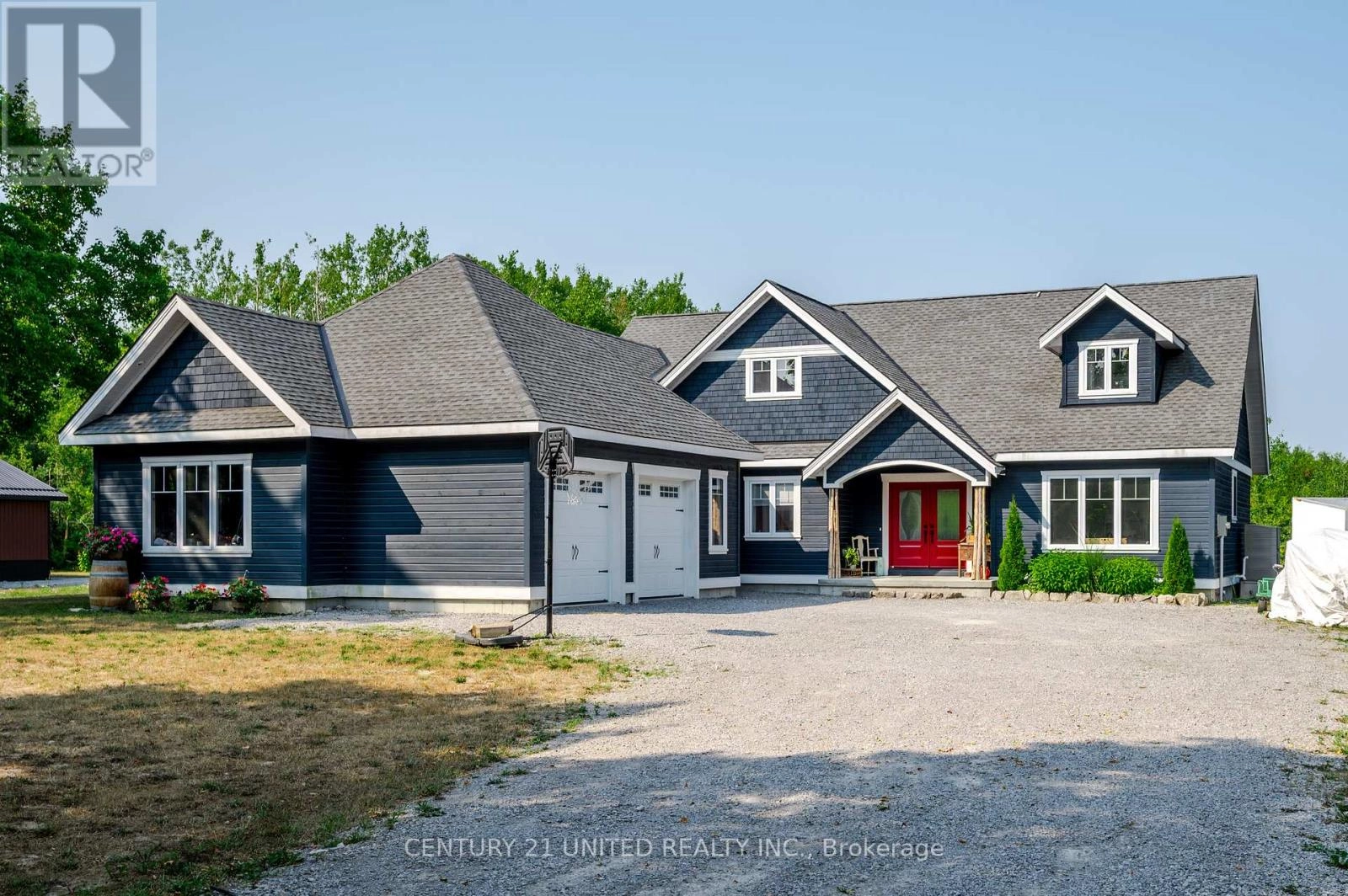 142 Hickory Beach Road, Kawartha Lakes, Ontario  K0M 1N0 - Photo 2 - X12344223
