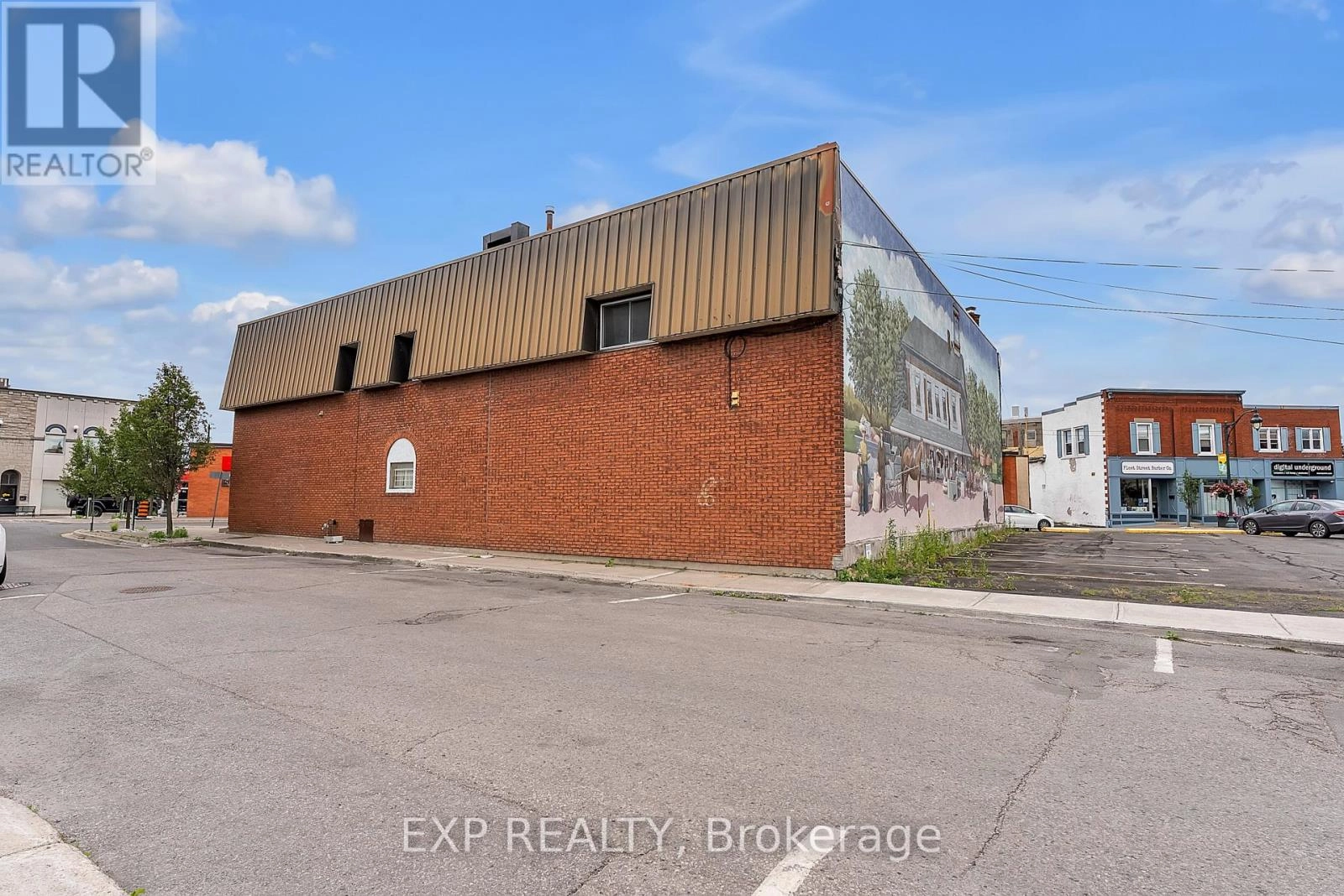 2 King Street, Quinte West, Ontario  K8V 3V7 - Photo 3 - X12453929
