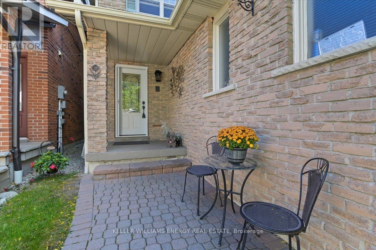 95 Delmark Boulevard, Markham, Ontario  L3P 3Z7 - Photo 2 - N12454238