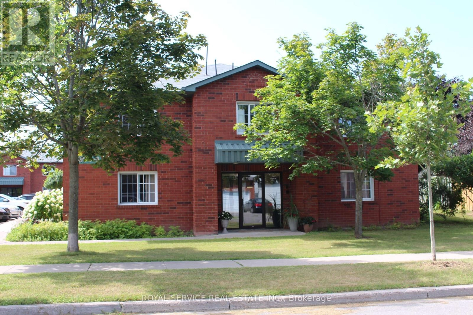 201 - 209b Sutherland Crescent, Cobourg, Ontario  K9A 5W1 - Photo 1 - X12454747