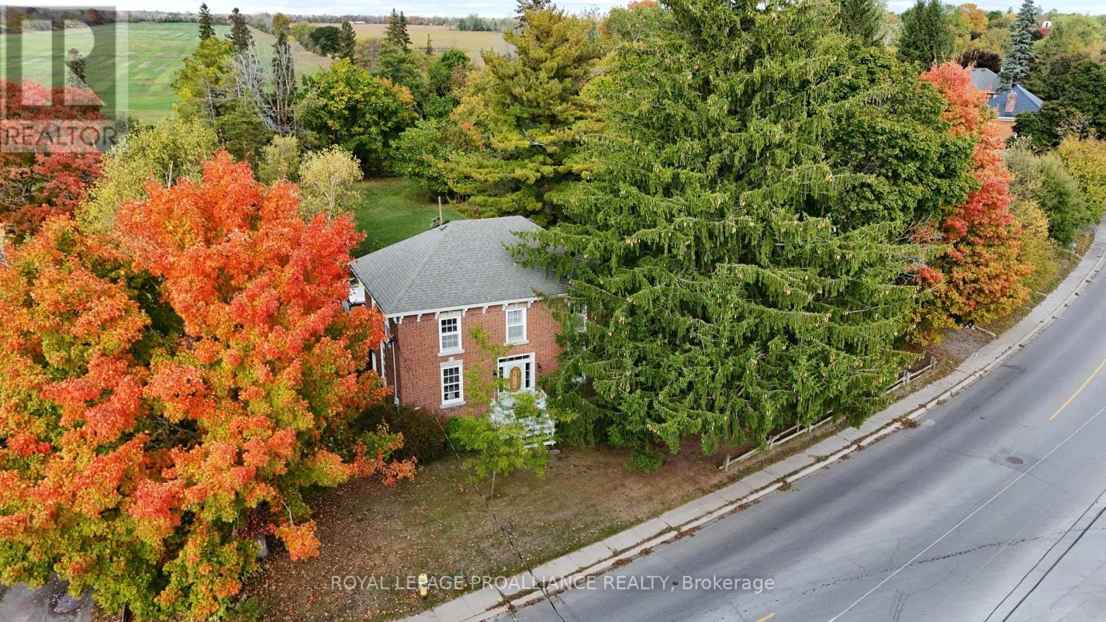 374 Bloomfield Main Street, Prince Edward County, Ontario  K0K 1G0 - Photo 1 - X12454834