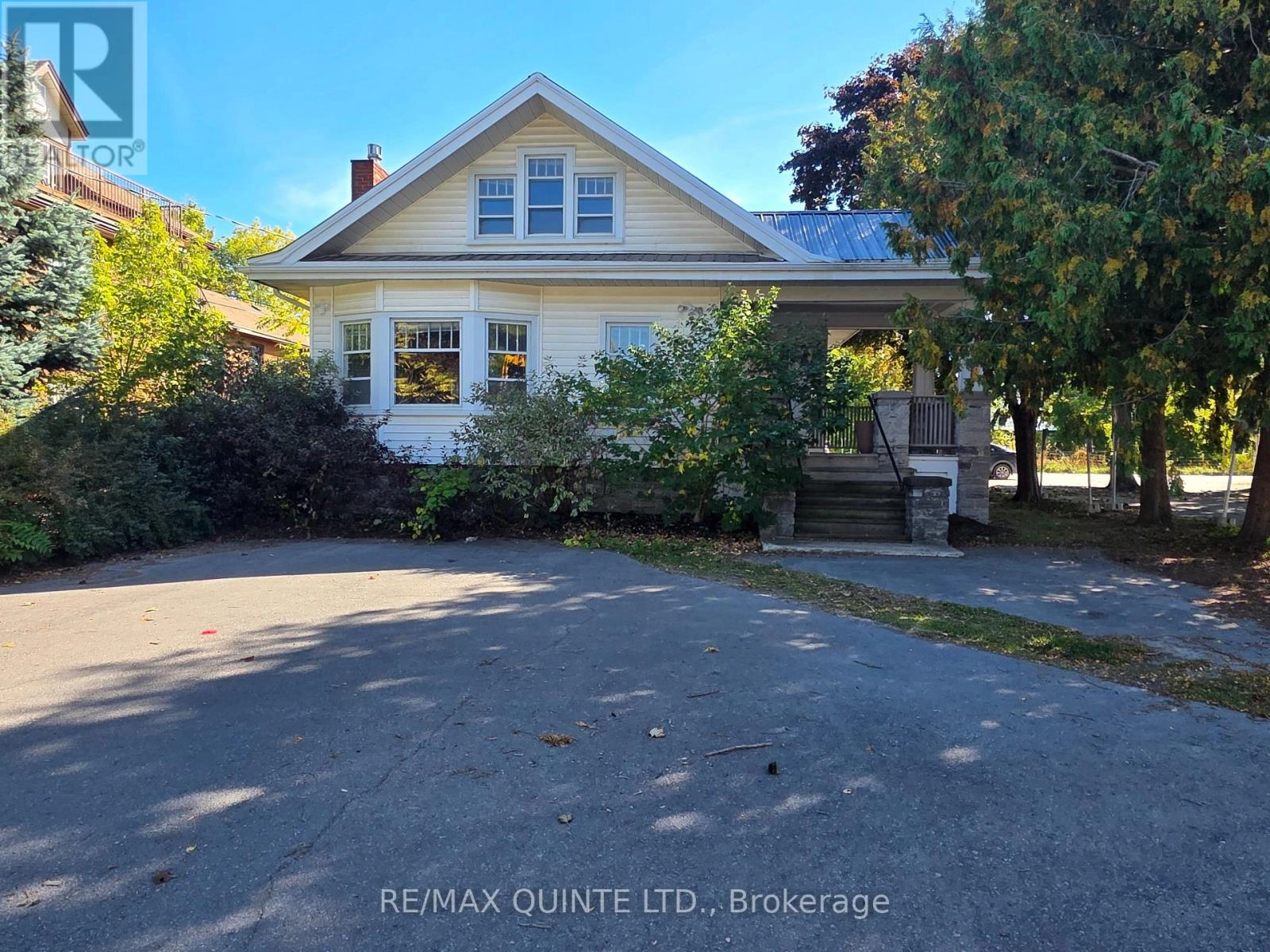 42 Main Street, Prince Edward County, Ontario  K0K 2T0 - Photo 2 - X12454862