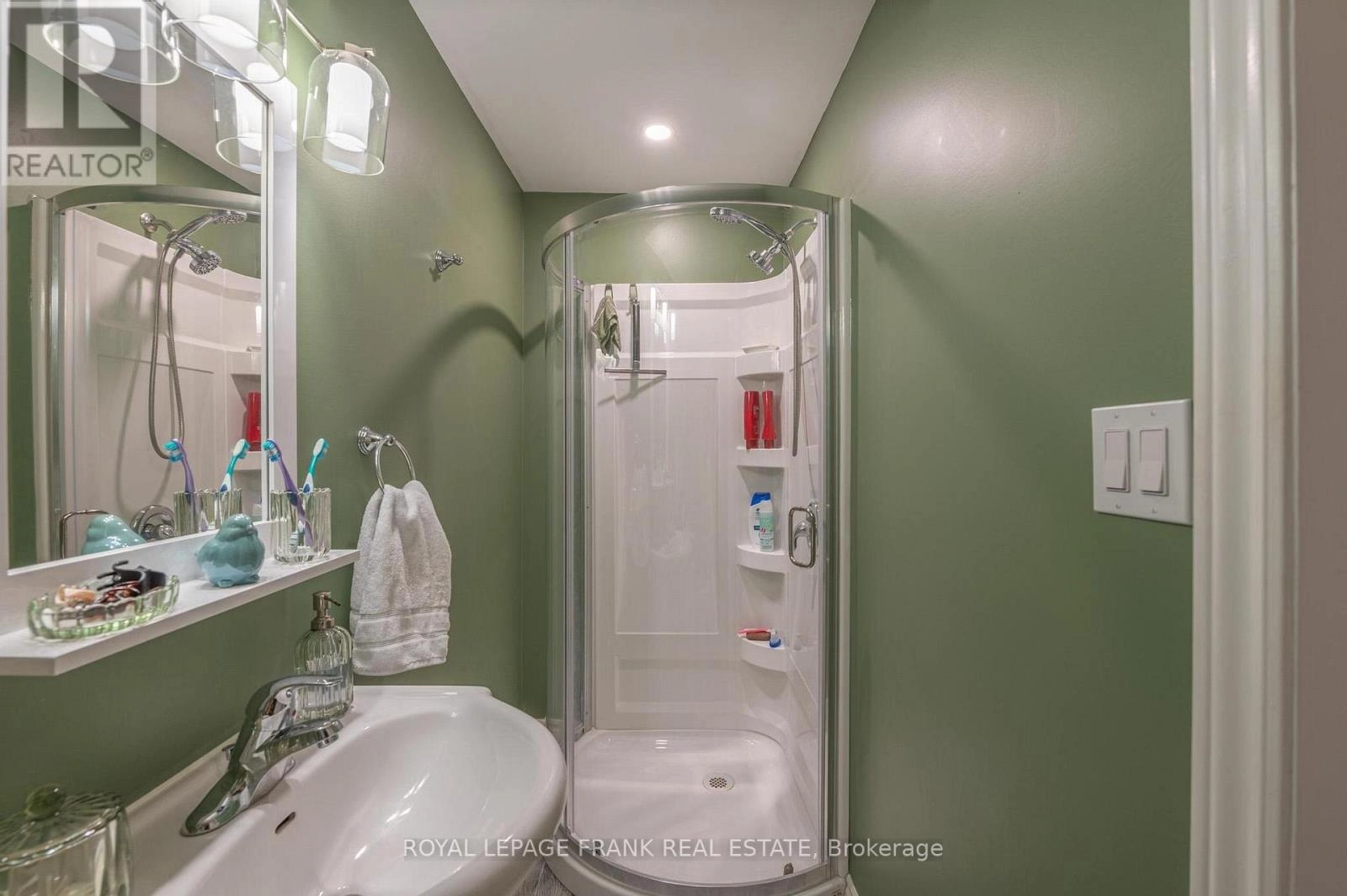 25 Lakeland Avenue, Trent Lakes, Ontario K0L 1J0 - Photo 28 - X12454715