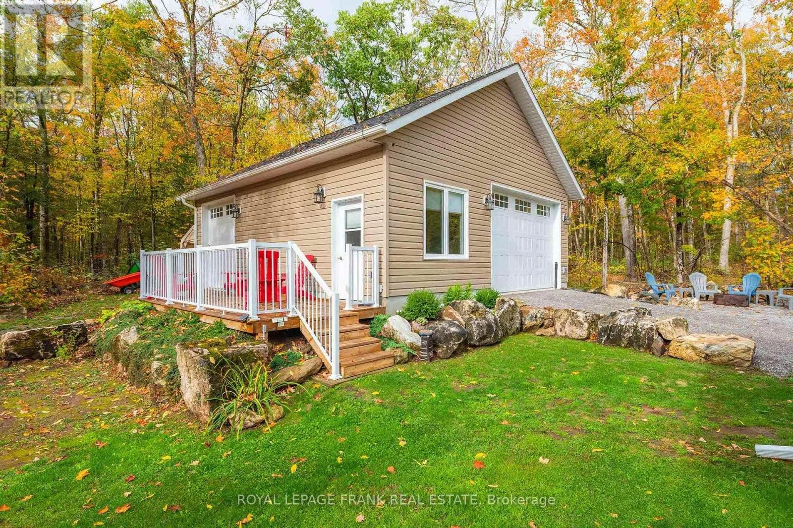 25 Lakeland Avenue, Trent Lakes, Ontario K0L 1J0 - Photo 33 - X12454715