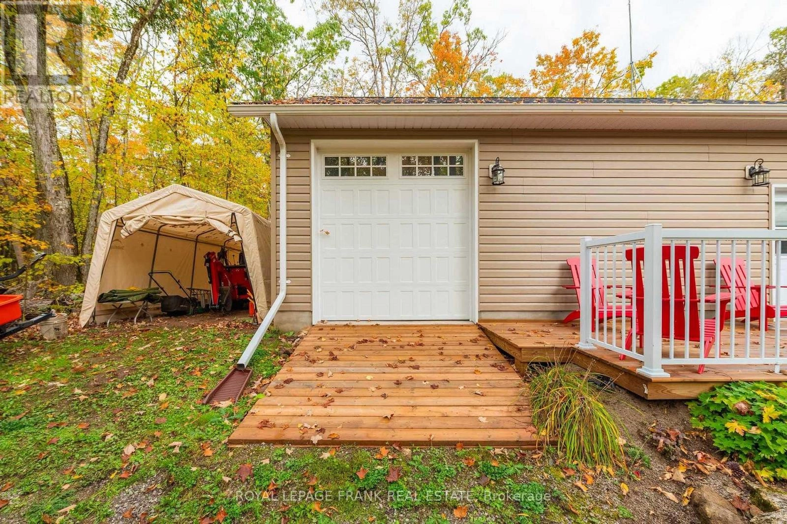 25 Lakeland Avenue, Trent Lakes, Ontario K0L 1J0 - Photo 36 - X12454715