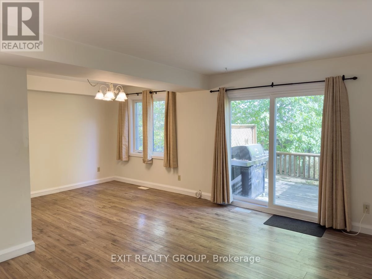 #14 - 11 Janlyn Crescent, Belleville, Ontario  K8N 5R4 - Photo 14 - X12426618