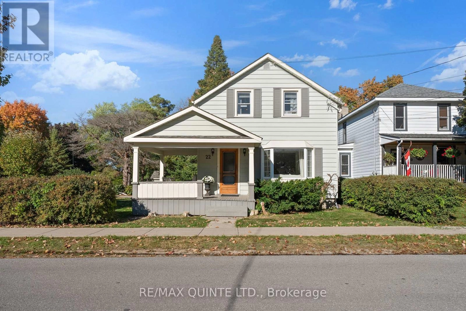 22 Maple Avenue, Prince Edward County, Ontario  K0K 2T0 - Photo 2 - X12456462