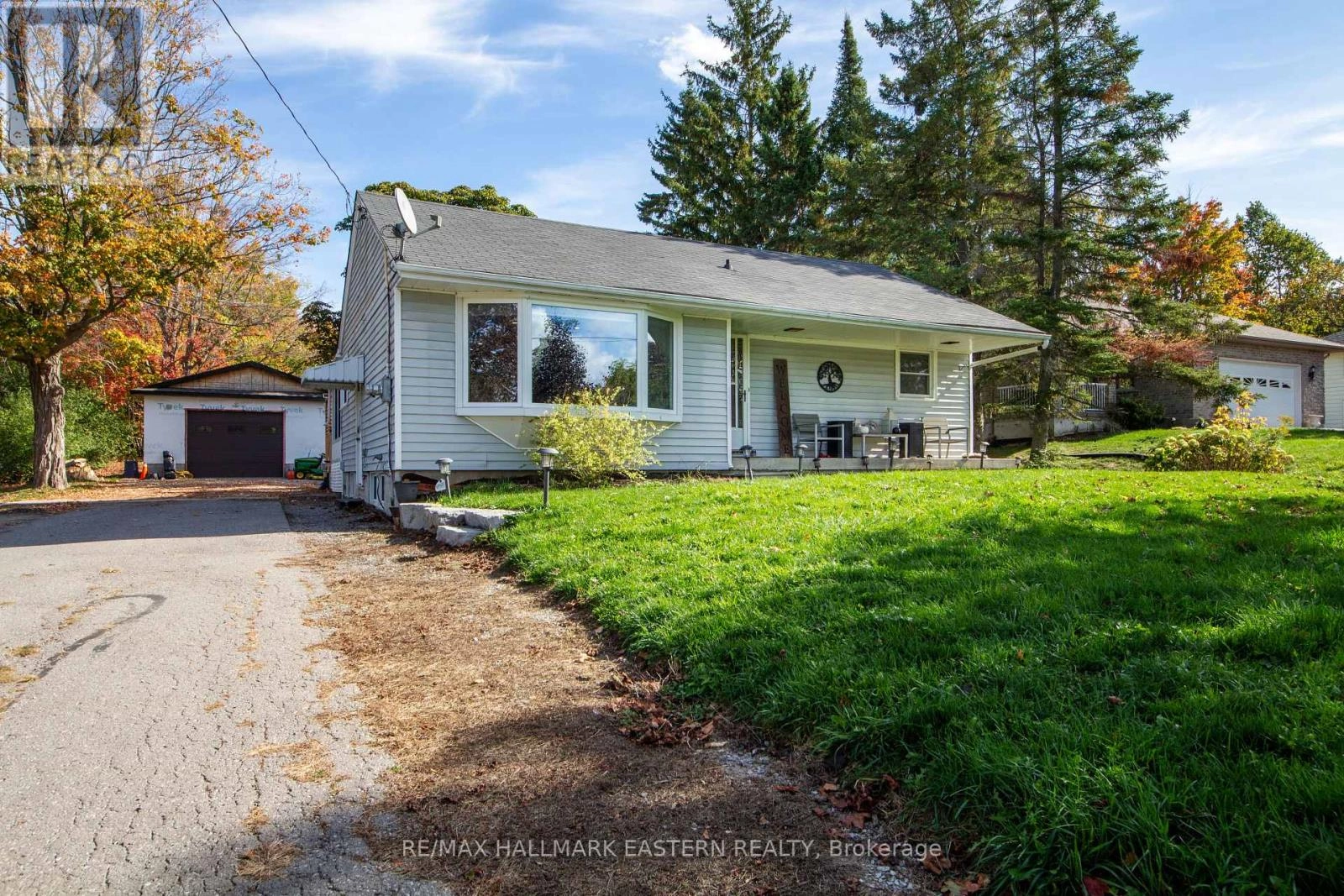 1259 Mann Road, Selwyn, Ontario  K0L 1H0 - Photo 1 - X12458854