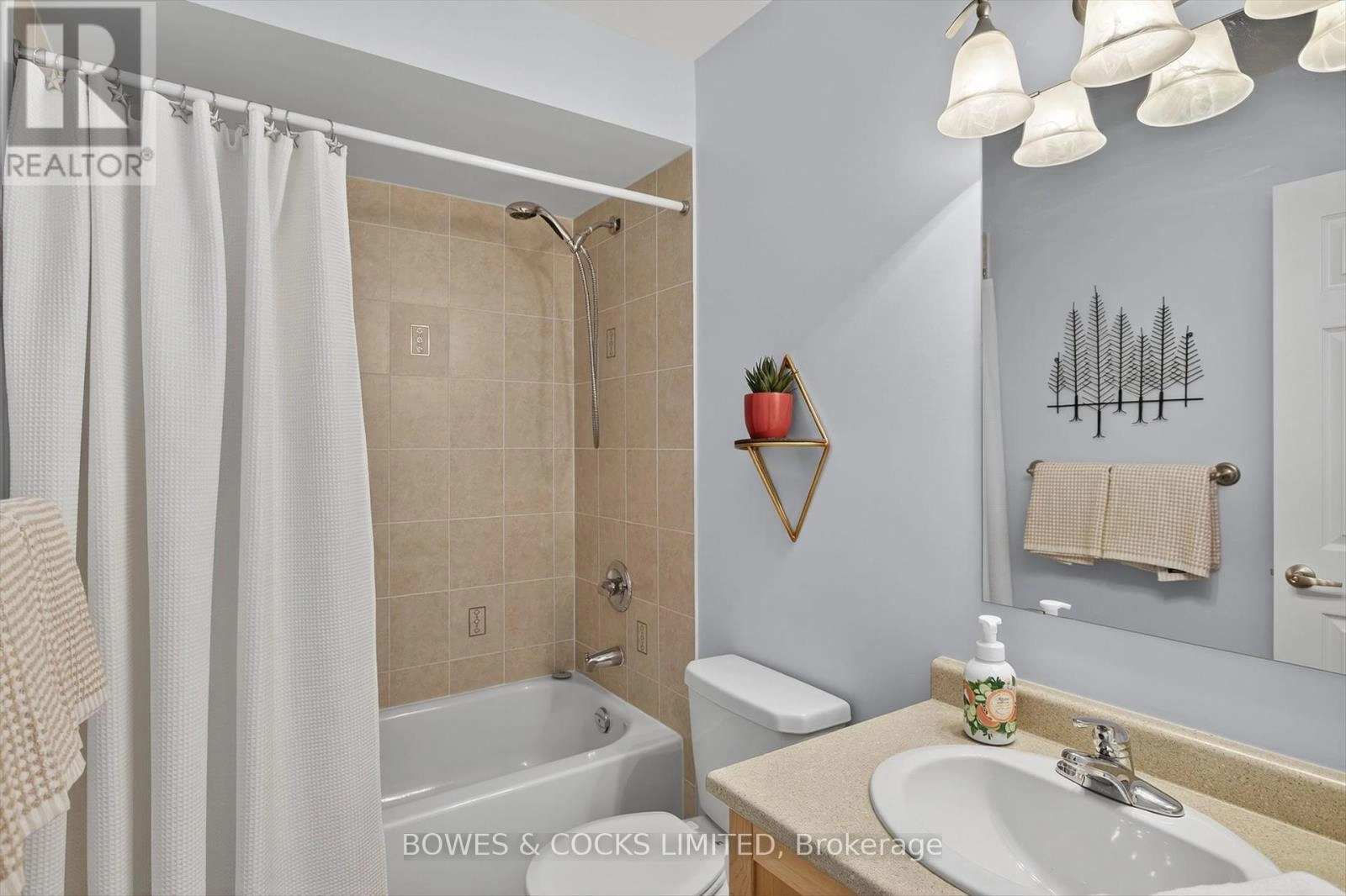 771 Tully Crescent, Peterborough, Ontario  K9K 0A8 - Photo 34 - X12465071