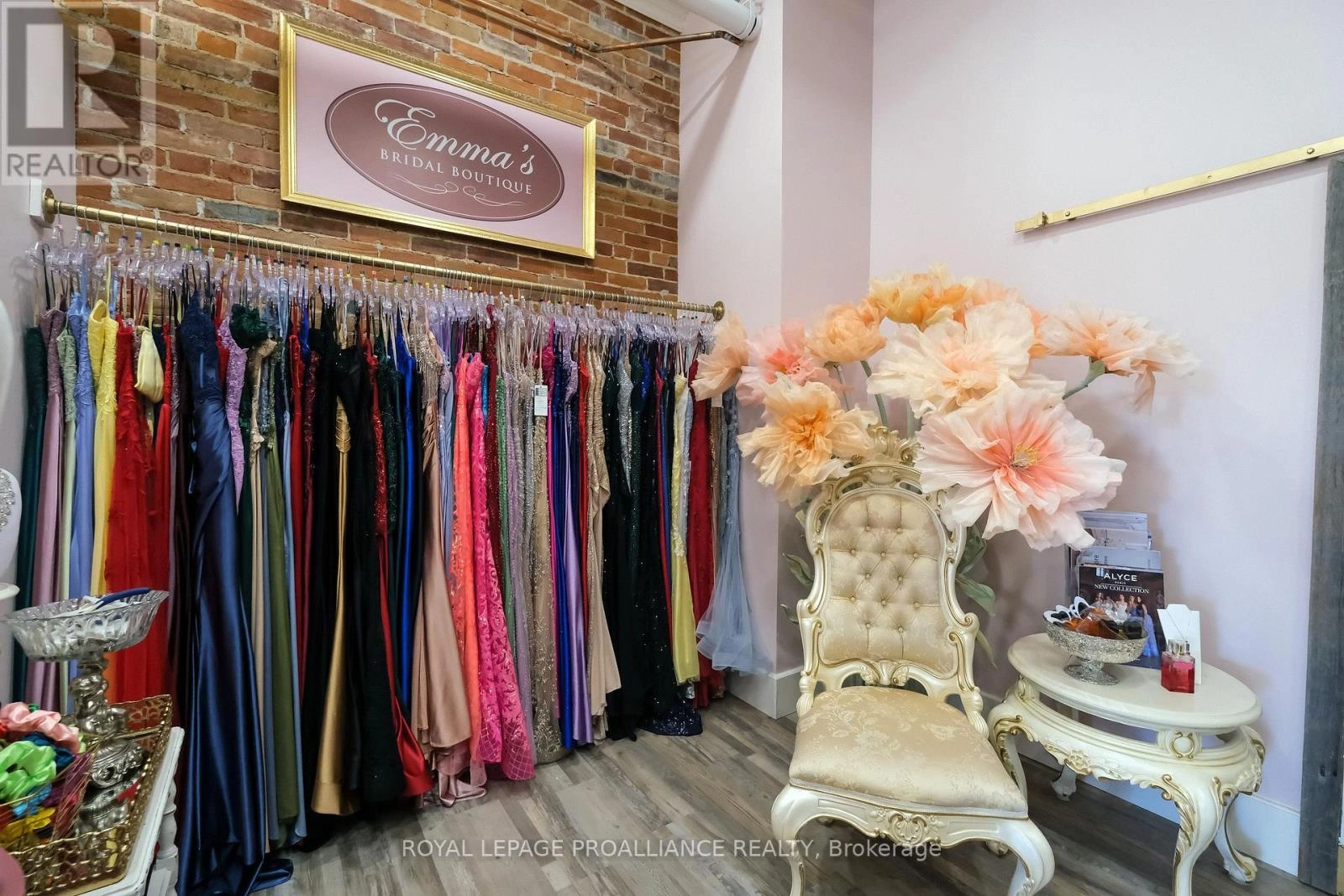 251 Front Street, Belleville, Ontario  K8N 2Z6 - Photo 40 - X12463772