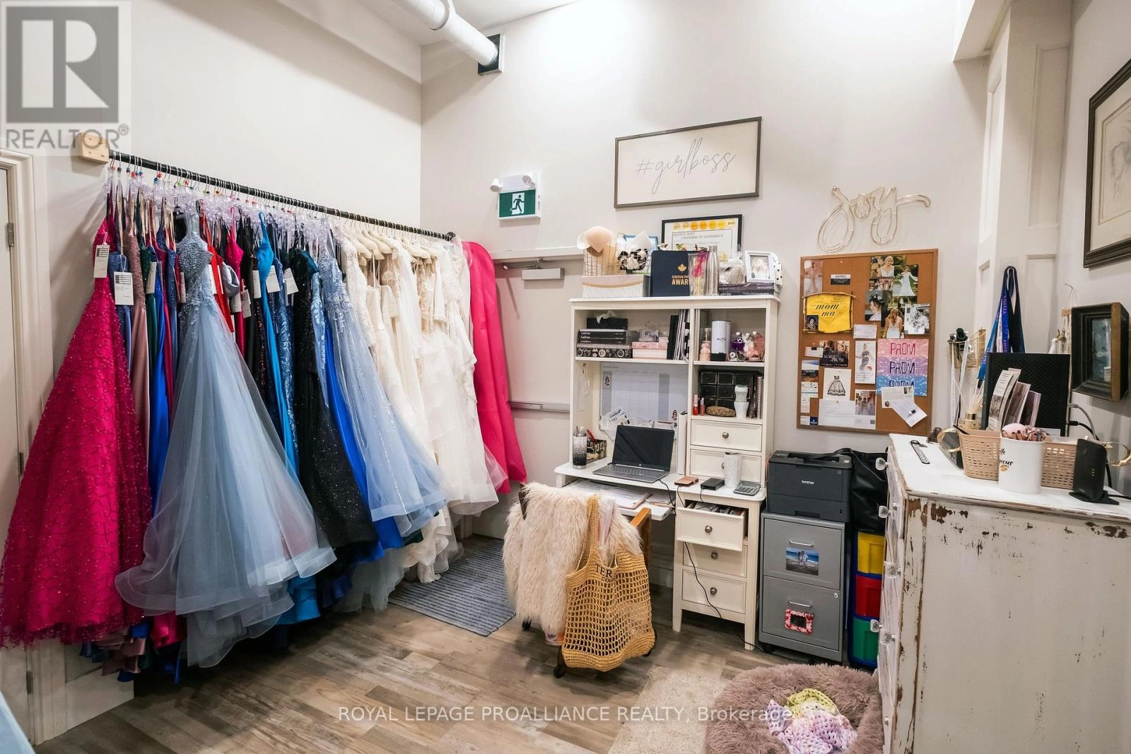 251 Front Street, Belleville, Ontario  K8N 2Z6 - Photo 49 - X12463772